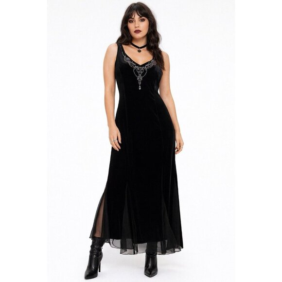 Dressbarn Dresses & Skirts - VTG Dressbarn Black Velvet Maxi Dress Scarf Hem Whimsigoth Fairy Grunge Sz 12